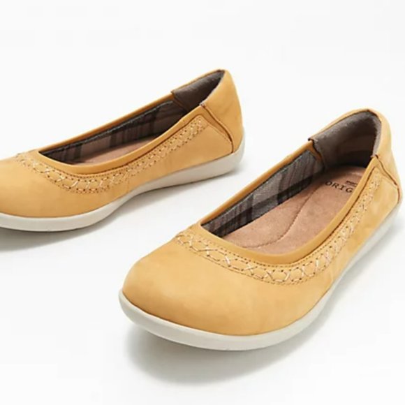 Earth Origins Shoes - Earth Origins Fable - Leather Whipstitch Flats in Marigold (NIB)